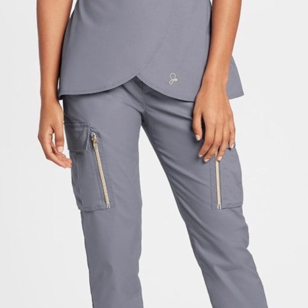 Jaanuu Scrub pants-Brand new with tags!